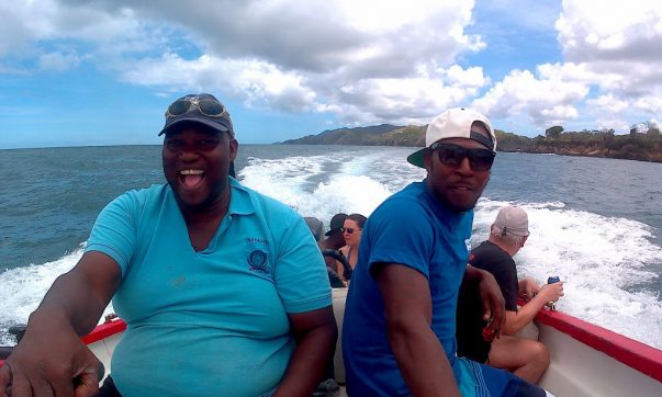 Bootstour mit Alibaba Tours von Castara nach No Mens Land und Bon Accord Lagoon mit Nylon Pool auf Tobago
