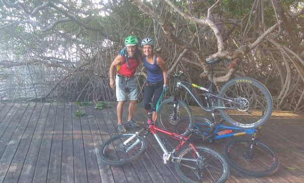 Mit dem Mountanbike auf Tobago in Trinidad und Tobago in der Karibik. Sport auch wenn man nicht tauchen ist. Tobago-Live hilft bei der Planung vom Urlaub auf Tobago.